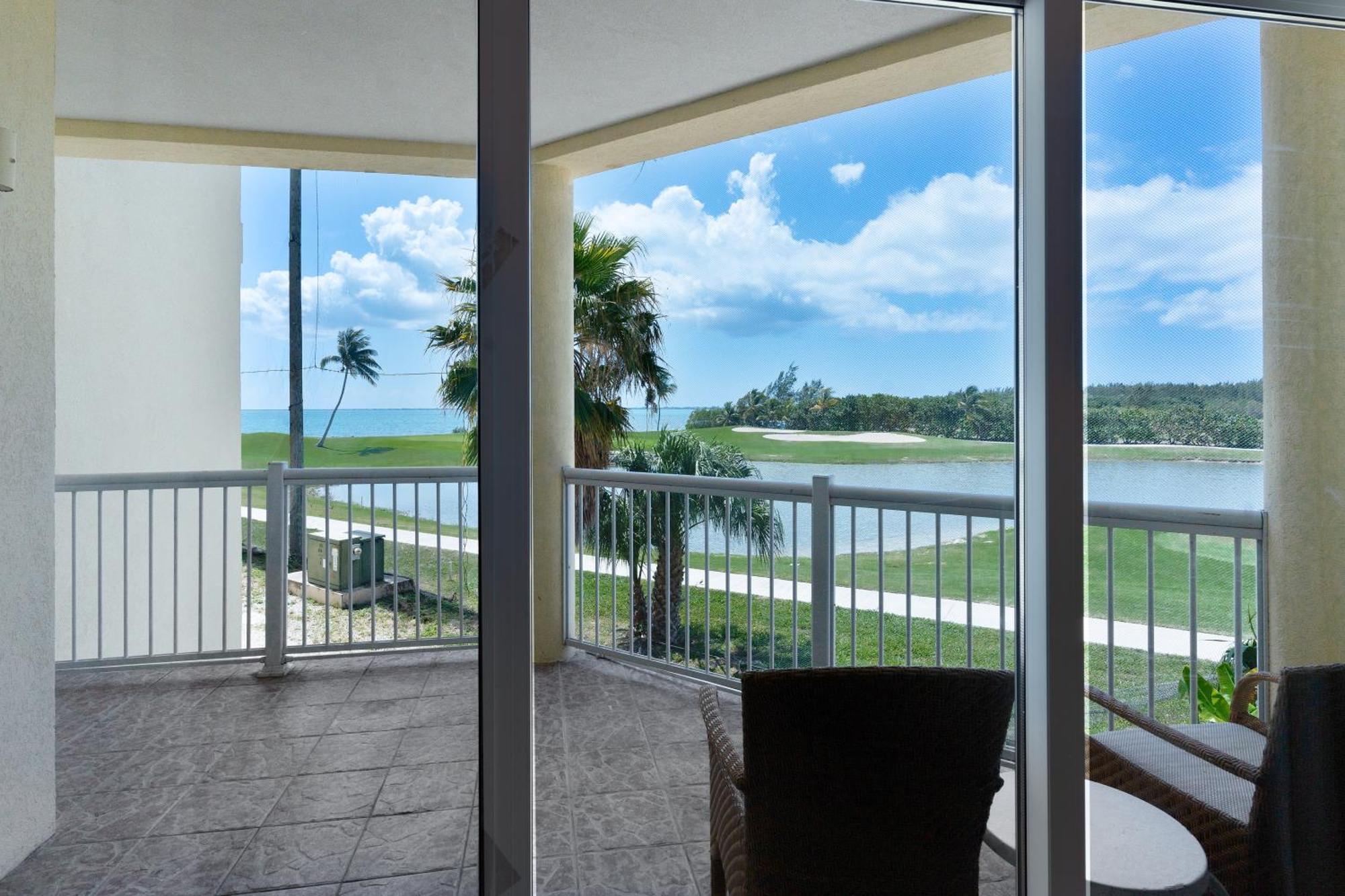 The Grand Caymanian Resort جورج تاون المظهر الخارجي الصورة