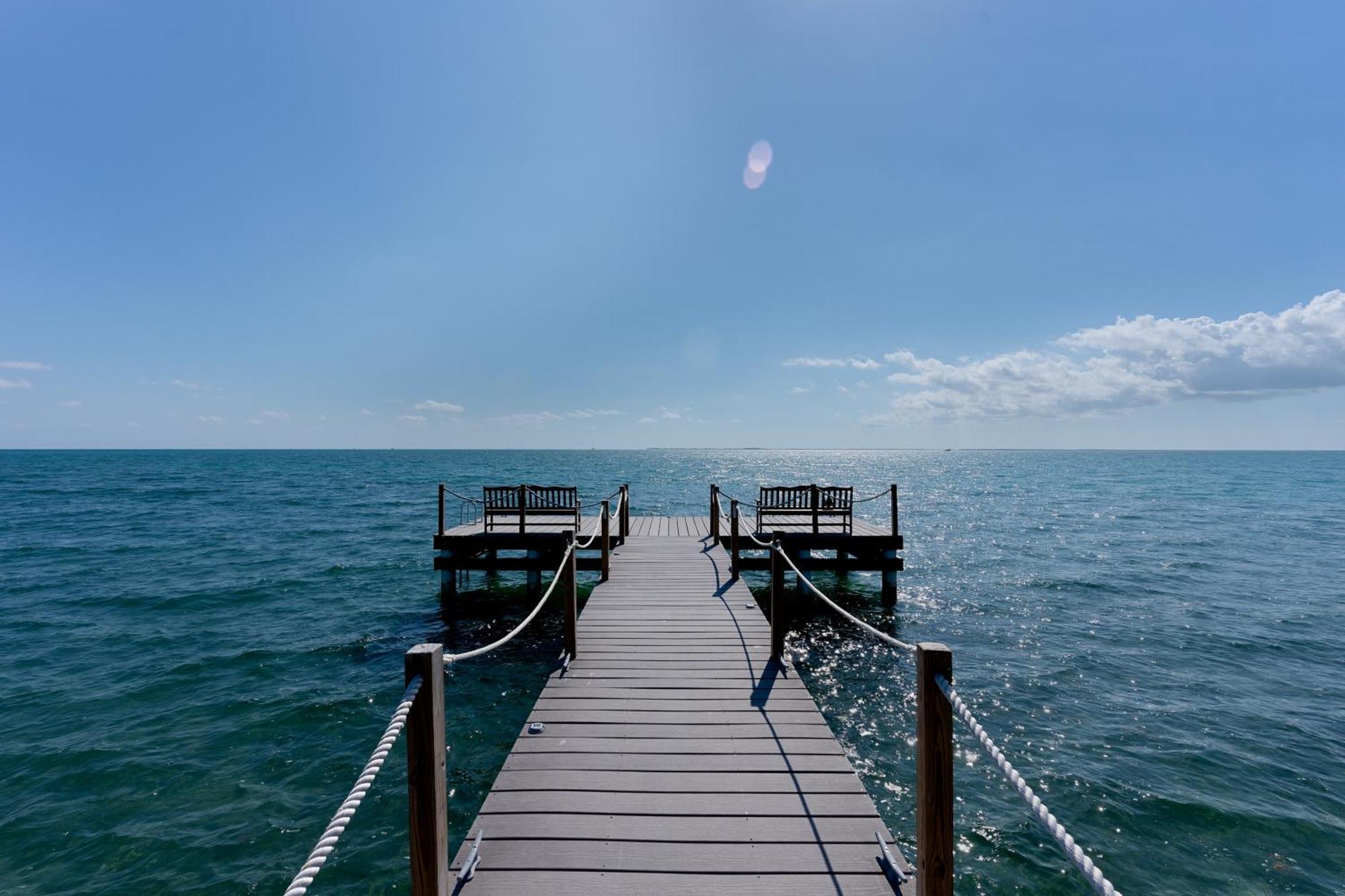 The Grand Caymanian Resort جورج تاون المظهر الخارجي الصورة