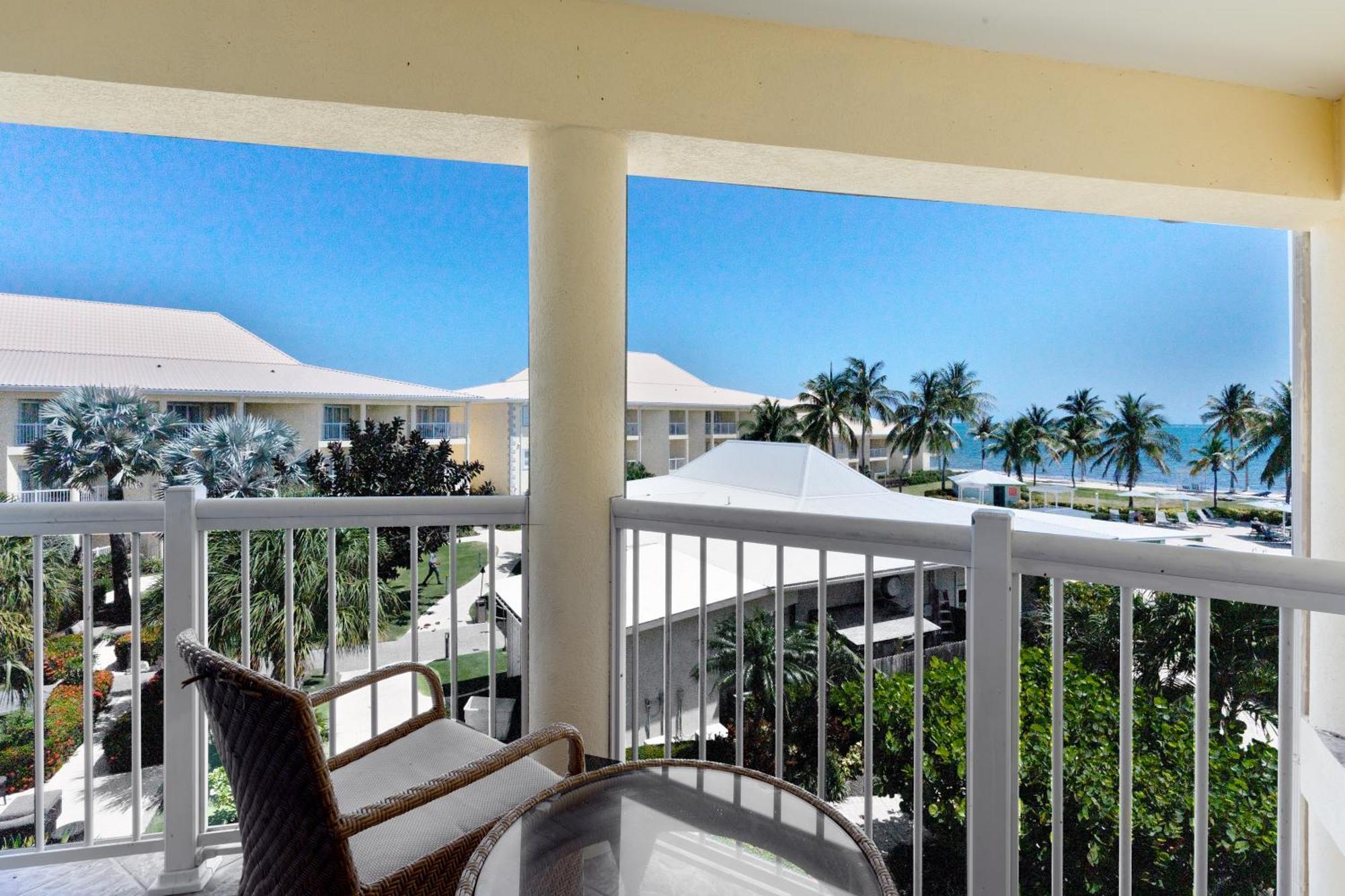 The Grand Caymanian Resort جورج تاون المظهر الخارجي الصورة